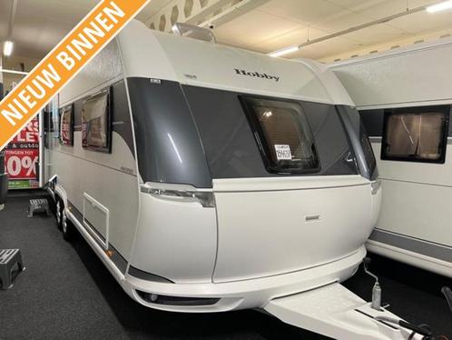 Hobby Prestige 720 ukfe, Caravanes & Camping, Caravanes, Entreprise, Plus de 6, 1500 - 2000 kg, Banquette en rond, Hobby, Lit dans la longueur