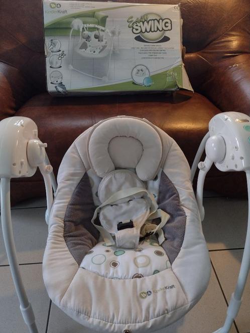 Babyschommel KINDERKRAFT elektrische, Kinderen en Baby's, Wipstoeltjes, Zo goed als nieuw, Schommelstoel, Overige merken, Ophalen