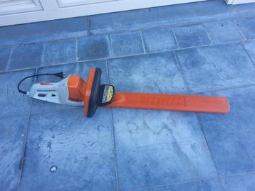 Heggenschaar, Tuin en Terras, Ophalen, Zo goed als nieuw, Elektrisch, Stihl