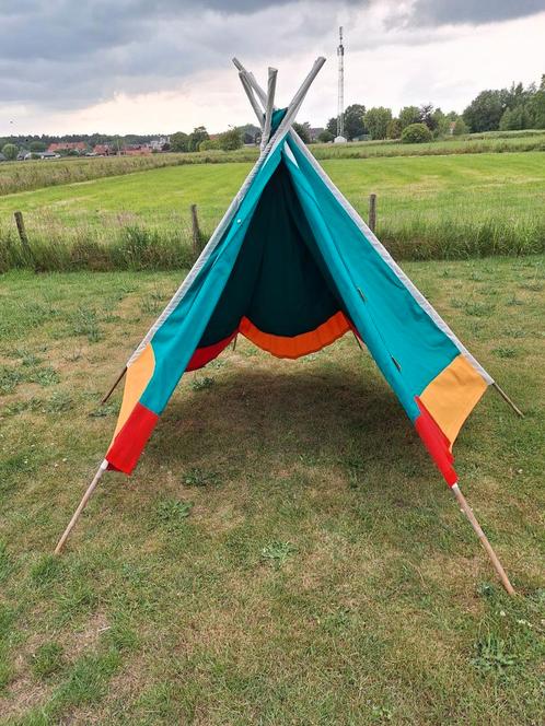 Grote speeltent sterk materiaal kan ook buiten, Kinderen en Baby's, Speelgoed | Speeltenten, Zo goed als nieuw, Ophalen