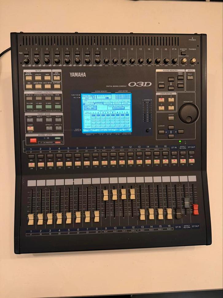 Yamaha 03D met AES i/o kaart. Mint, Muziek en Instrumenten, Mengpanelen, Zo goed als nieuw, Ophalen