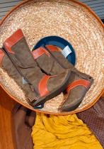 Raya verkleed kostuum official disney resort store, Enlèvement ou Envoi, Comme neuf, 104 ou plus petit, Garçon ou Fille