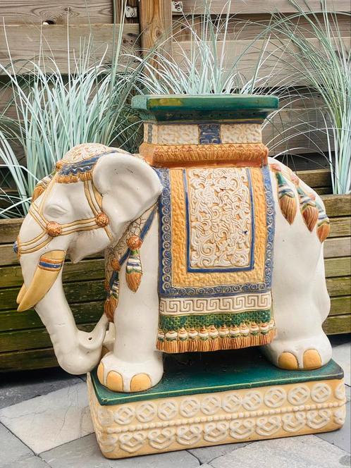 Vintage XL olifant keramiek plantentafel, Antiek en Kunst, Antiek | Keramiek en Aardewerk, Ophalen