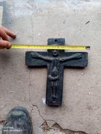 Oud kruisbeeld, Antiek en Kunst, Antiek | Religieuze voorwerpen, Ophalen of Verzenden