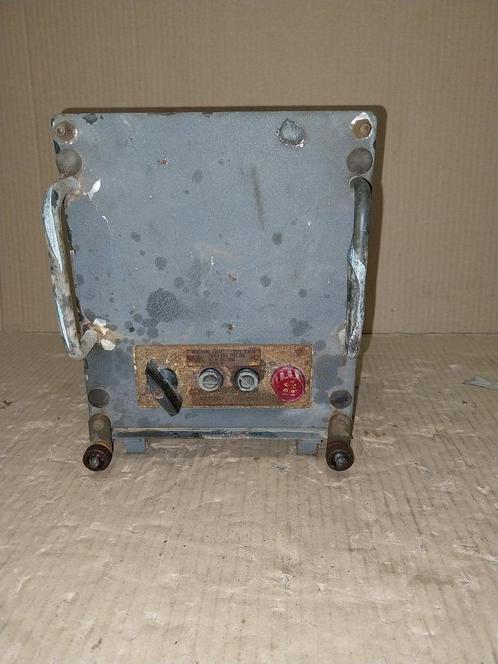 voeding voor de ontvanger R1475 of type 88, Verzamelen, Militaria | Algemeen, Ophalen