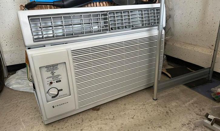Friedrich airco, Elektronische apparatuur, Airco's, Nieuw, Wandairco, 60 tot 100 m³, 1 snelheid, Koelen en Ontvochtigen, Ventileren
