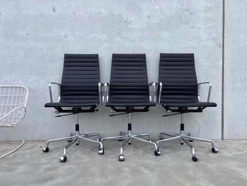 Vitra Eames EA119 lederen bureaustoel, 8x, Huis en Inrichting, Bureaustoelen, Gebruikt, Bureaustoel, Zwart, Ophalen of Verzenden