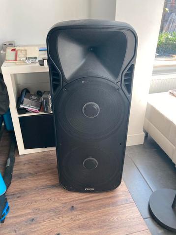 Fenton FT215 led box beschikbaar voor biedingen