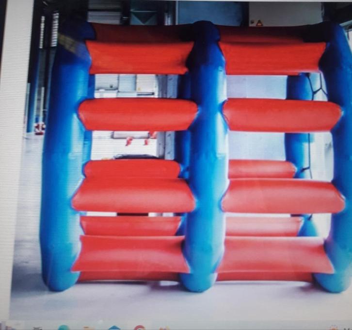 springkasteel hamsterrad TE KOOP, Hobby en Vrije tijd, Feestartikelen | Verhuur, Gebruikt, Ophalen