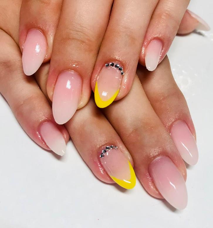 Gelnagels te Berlare maandag tem zondag, Handtassen en Accessoires, Uiterlijk | Lichaamsverzorging, Nieuw, Overige typen, Ophalen