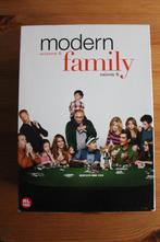 Modern family  seizoen 6, CD & DVD, DVD | TV & Séries télévisées, Tous les âges, Enlèvement ou Envoi, Comme neuf, Comédie
