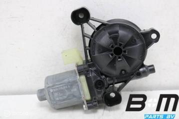 Raammotor rechtsachter VW Tiguan 5NA 5Q0959802A beschikbaar voor biedingen