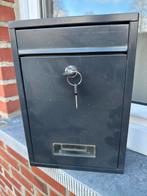 Petite boîte à lettres en bon état, Enlèvement, Comme neuf, Fer, Murale