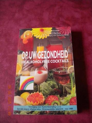 Boekje voor alcoholvrije cocktails + kleine kookboekjes  beschikbaar voor biedingen