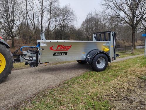 FLIEGL ADS60 meststrooier, Doe-het-zelf en Bouw, Transportwagens, Ophalen