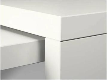 Bureau IKEA wit, Huis en Inrichting, Bureaus, Ophalen, Zo goed als nieuw, Bureau