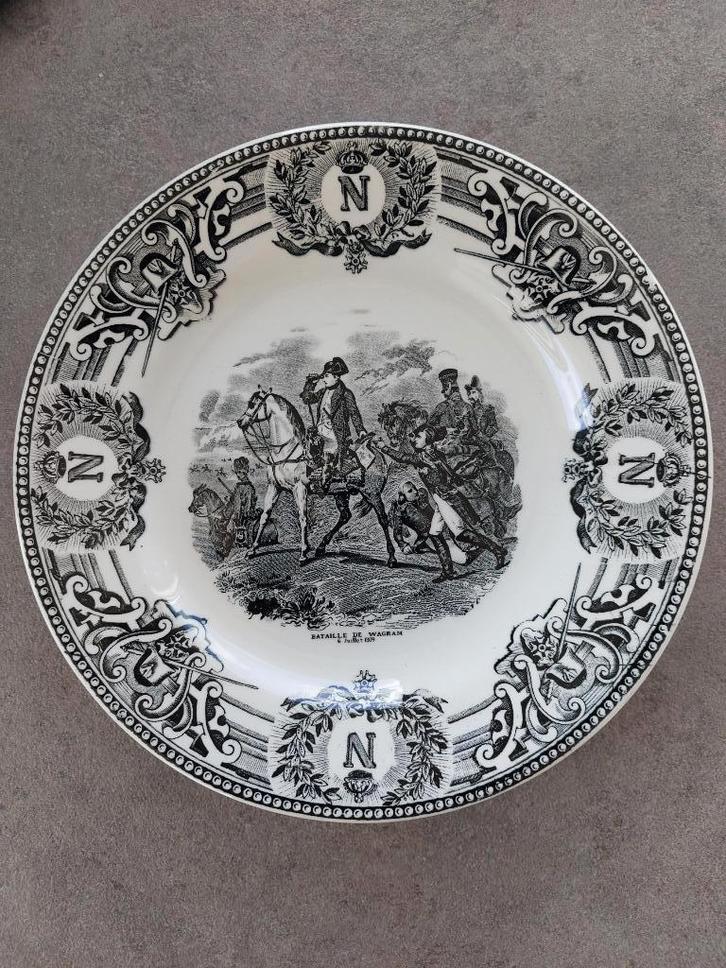 bord faience Napoleon Bataille de Wagram 6 Juillet 1809, Antiek en Kunst, Antiek | Wandborden en Tegels, Ophalen