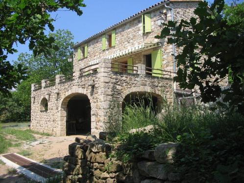 Location vacances gîte maison piscine sud Ardèche FRANCE 4 é, Vacances, Maisons de vacances | France, Ardèche ou Auvergne, Maison de campagne ou Villa
