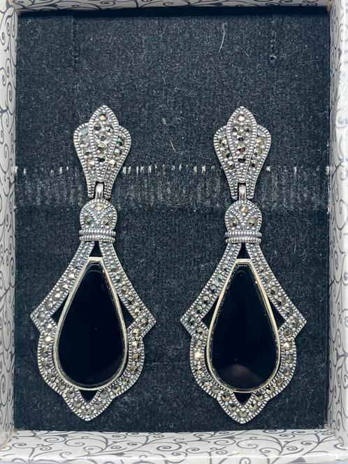 Prachtige zilveren onyx oorbellen, Handtassen en Accessoires, Antieke sieraden, Oorbellen, Zilver, Met edelsteen, Ophalen of Verzenden