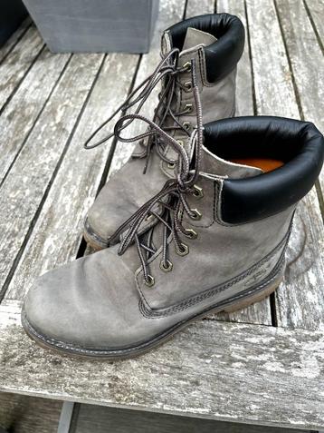 Timberland Veterboots premium Light Grey Nubuk Leder Maat 41 beschikbaar voor biedingen