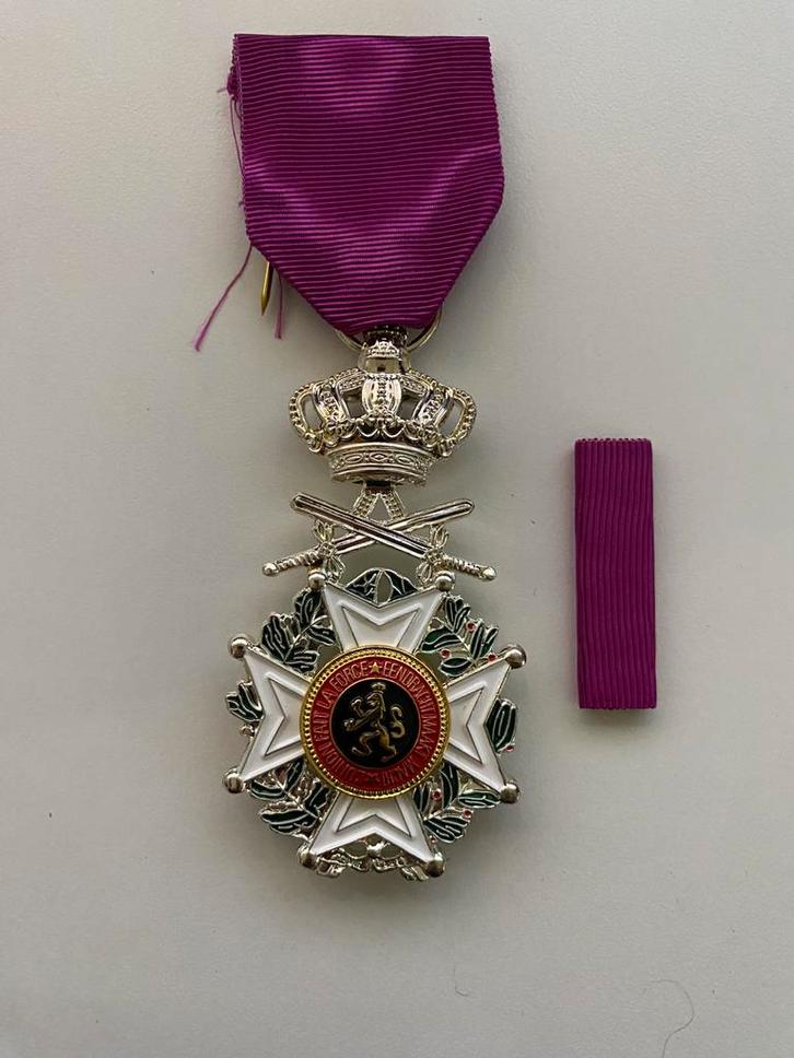 Lot 2 : medaille, Verzamelen, Militaria | Tweede Wereldoorlog, Ophalen of Verzenden