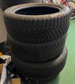 Winterbanden Dunlop winter sport.215/65R16 steek 5x105, Auto-onderdelen, Ophalen, Banden en Velgen, Winterbanden, Personenwagen