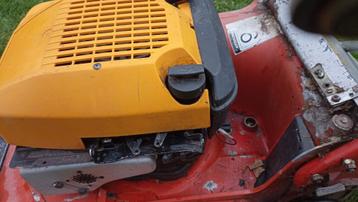 gras maaier motor benzine B&B beschikbaar voor biedingen