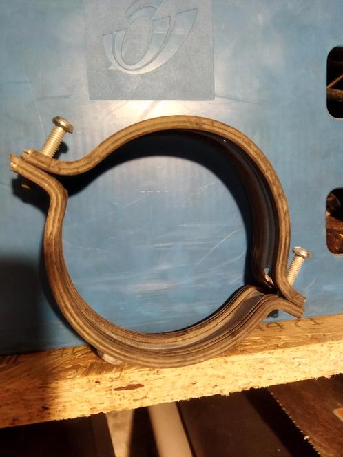 Collier de fixation 100 TIPP isophonique, Doe-het-zelf en Bouw, Buizen en Afvoer, Gebruikt, Afvoer, Zink, 80 mm of meer, Ophalen