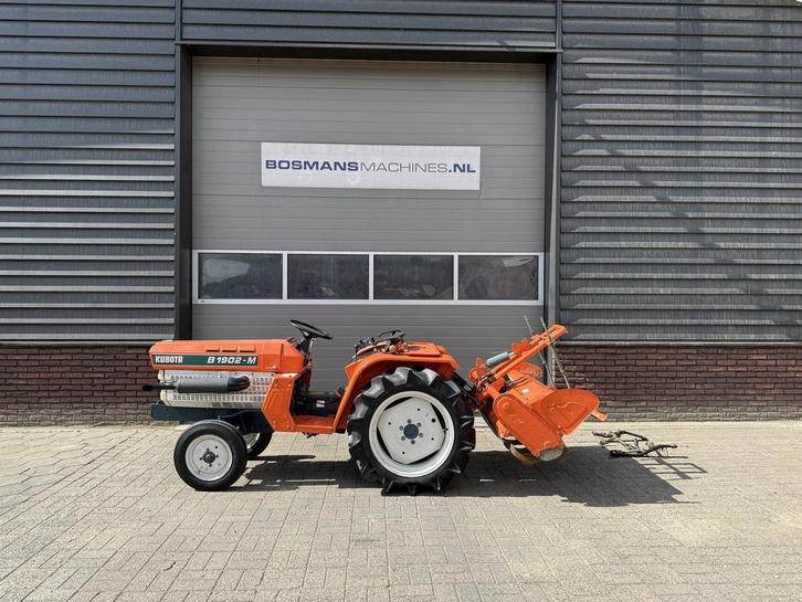 Kubota B1902 19 PK 2WD minitractor incl frees, Zakelijke goederen, Landbouw | Tractoren, tot 2500, Overige merken, Gebruikt