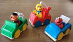 Sesamstraat figuren Ernie, Big Bird en Elmo in autootjes (19, Verzamelen, Poppetjes en Figuurtjes, Gebruikt, Ophalen of Verzenden