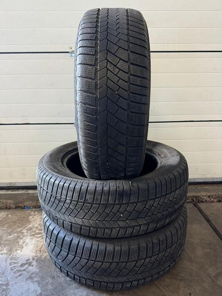 235-60-18 103W Continental ContiWinterContact ts830P - Set 3, Auto-onderdelen, Banden en Velgen, Band(en), Winterbanden, Gebruikt