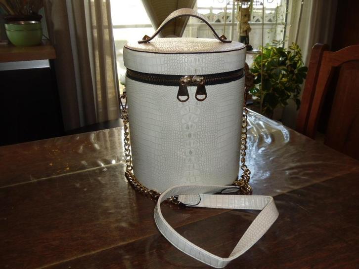 Dames handtas, Handtassen en Accessoires, Tassen | Damestassen, Zo goed als nieuw, Handtas, Wit, Ophalen