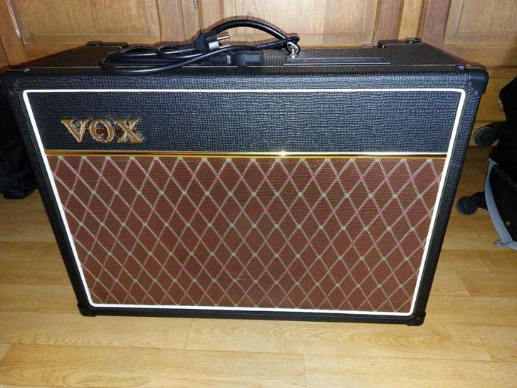 Ampli à lampe VOX (Neuf) AC15 C1, Muziek en Instrumenten, Versterkers | Bas en Gitaar, Nieuw, Ophalen