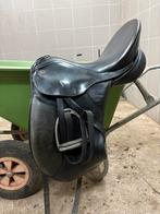 Dressuurzadel Kieffer lusitano, Animaux & Accessoires, Chevaux & Poneys | Selles, Enlèvement, Comme neuf