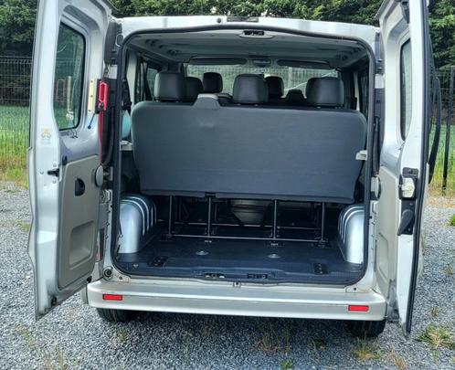 Renault Trafic II 2.0 dci 9 zitplaatsen, Auto's, Renault, Particulier, Trafic, Diesel, Monovolume, 5 deurs, Handgeschakeld, Zilver of Grijs