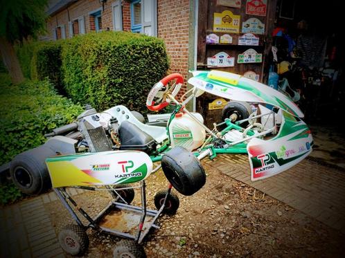 Kart plus remorque en toebehoren, Sport en Fitness, Karting, Zo goed als nieuw, Kart, Ophalen of Verzenden