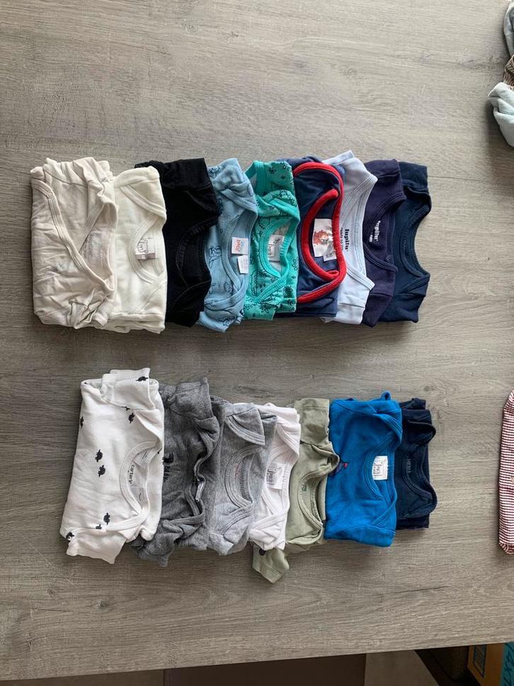 Groot pakket kinderkledij maat 62/68, Kinderen en Baby's, Babykleding | Baby-kledingpakketten, Gebruikt, Ophalen