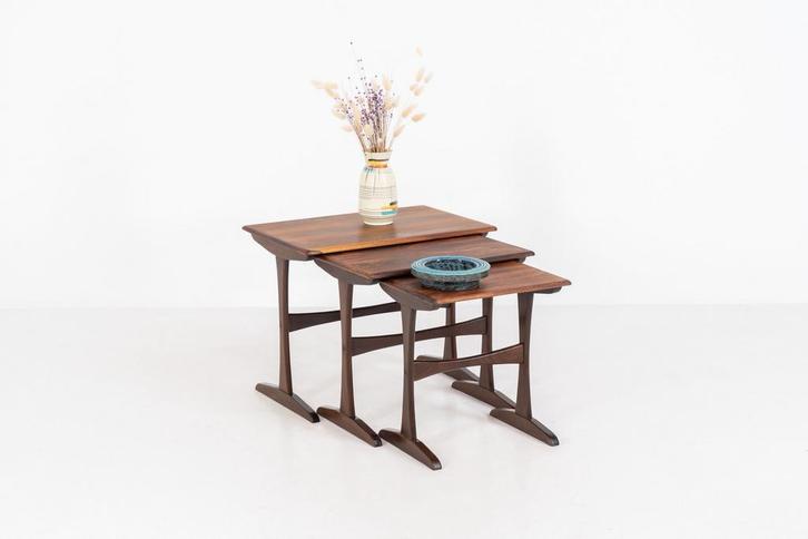 Set van 3 vintage nesttafels door Kai Kristiansen, Huis en Inrichting, Tafels | Bijzettafels, Zo goed als nieuw, Ophalen