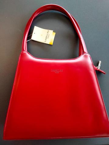 NIEUW Zeer mooie rode TAS „Labellau Paris” 23 X 23 cm beschikbaar voor biedingen
