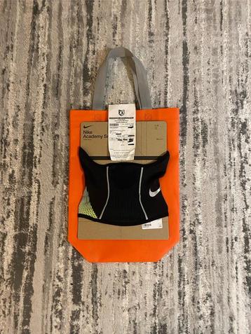 Nike Performance Academy Nekwarmer met snood Nieuw  beschikbaar voor biedingen
