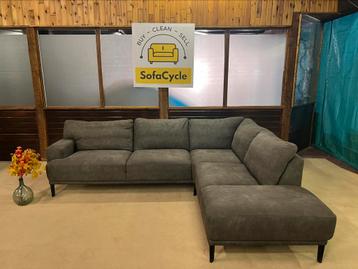 Stijlvolle Inhouse Hoekzetel – Luxe & Comfort beschikbaar voor biedingen