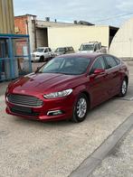 FORD MONDEO 1.5i ESSENCE EURO 6B, Auto's, Ford, 4 cilinders, Mondeo, Particulier, Rood
