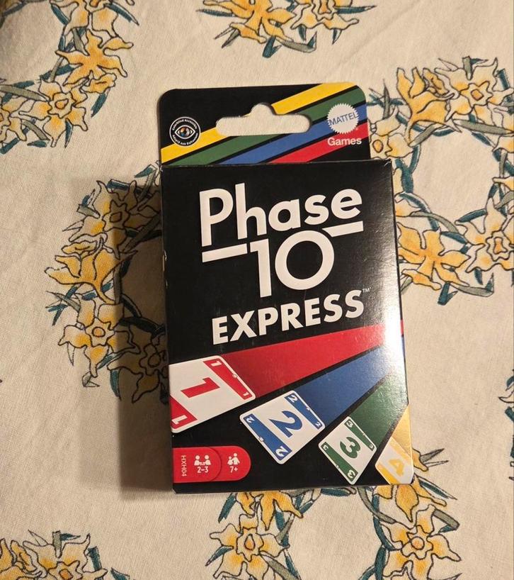 ZO GOED ALS NIEUW Phase 10, Hobby en Vrije tijd, Gezelschapsspellen | Kaartspellen, Ophalen of Verzenden