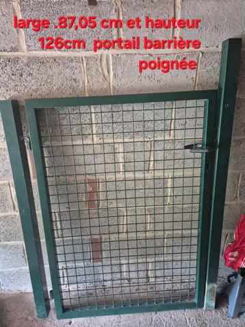 A vendre  portail  poinger  et 2 poteaux et un portail, Jardin & Terrasse, Enlèvement, Utilisé