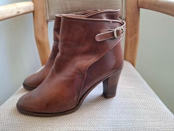 Bottines en cuir femme  beschikbaar voor biedingen