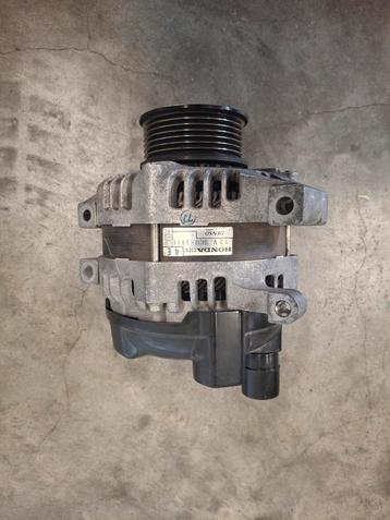 Dynamo/ alternator honda origineel beschikbaar voor biedingen