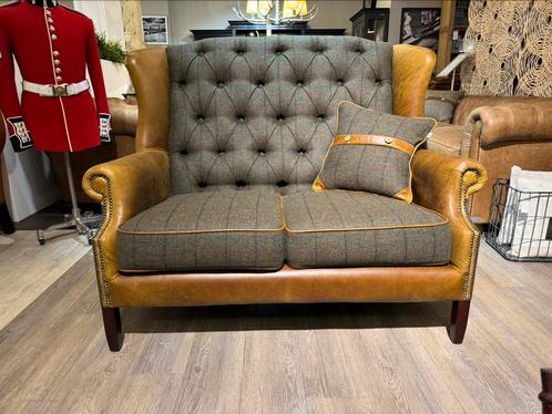 Windsor chesterfield zetel  Stof Harris Tweed leer hoge rug, Huis en Inrichting, Zetels | Zetels, Stof, Ophalen of Verzenden