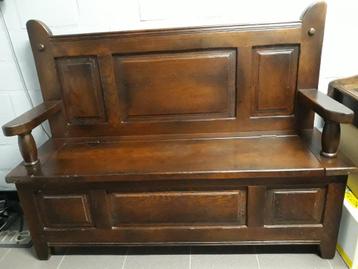 Klepbank beschikbaar voor biedingen