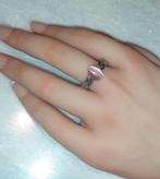 Damesring roze katoog, Handtassen en Accessoires, Ringen, Verzenden, 19 tot 20, Roze, Met edelsteen