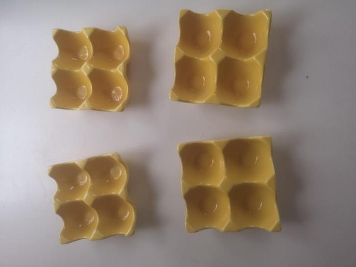 Eierhouder voor 4 eieren – 1 €/stuk, Huis en Inrichting, Woonaccessoires | Onderzetters, Ophalen of Verzenden